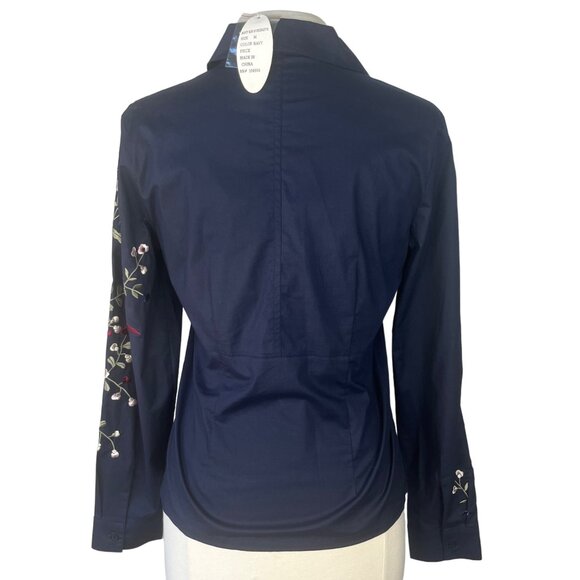 Antilia Blouse Shirt Womens Medium Blue New Embroidery Floral - Picture 2 of 9